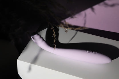 SVAKOM - Cici 2 幼身可彎曲陰蒂/G點智能按摩棒 - 淺紫色